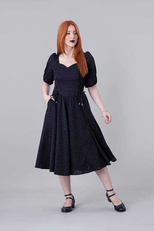 1-vestido-midi-de-laise-bordado-claire