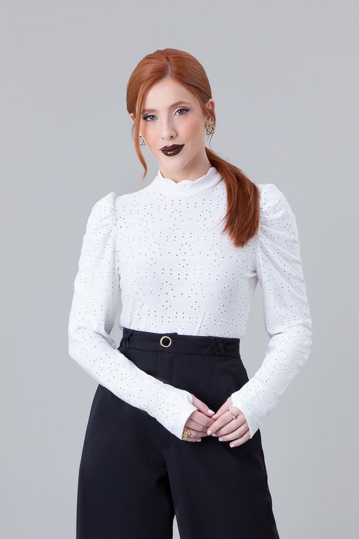 1-blusa-de-laise-bordada-flores-de-verona-white