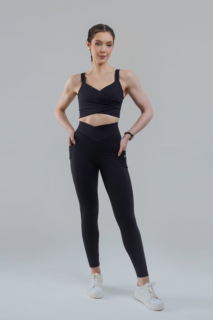 01-legging-de-compressao-com-bolsos-bellatrix