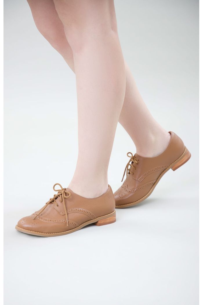 2-oxford-de-couro-claire-caramel