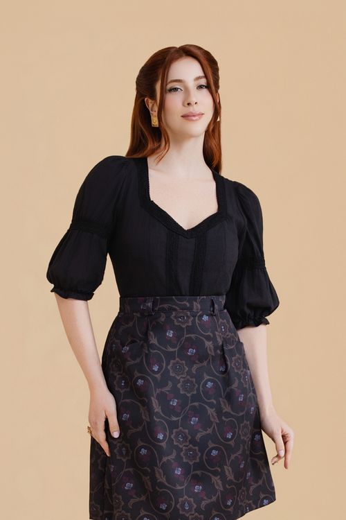 1-blusa-elphaba-black